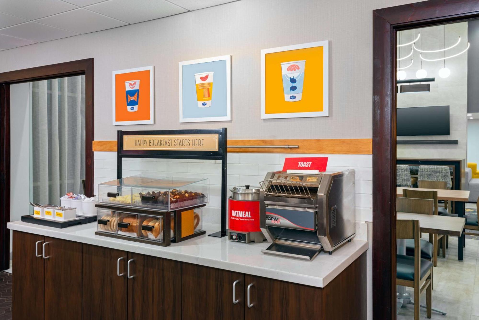 Hampton Inn & Suites Cleveland-Beachwood Ngoại thất bức ảnh